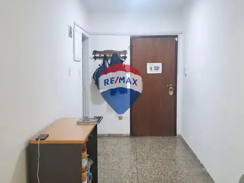 Oficina Monoambiente con 2 baños