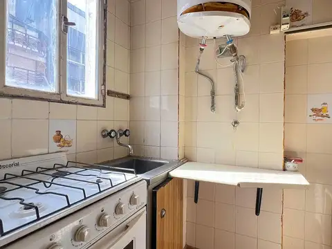 Venta dpto monoambiente zona Aldrey al frente
