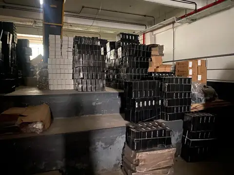 Galpon en Venta en Avellaneda, USD 950.000