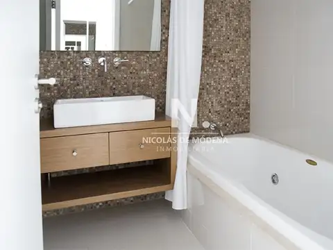Departamento en Venta en Rincón del Indio, USD 430.000