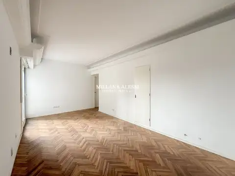 Avenida Rivadavia 3900
