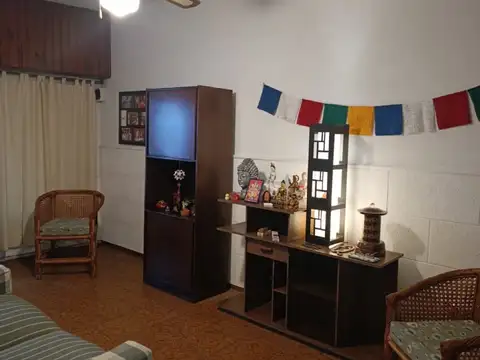 Depto Tipo Casa en Venta de 4 ambientes