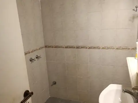Depto Tipo Casa en Venta en Beccar, USD 140.000