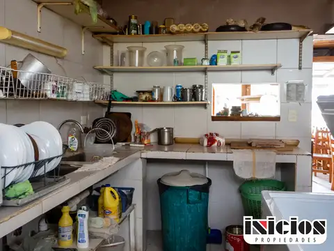 Local comercial más dos Cabañas en pleno Centro - C776