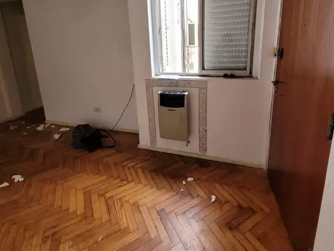 Rojas 1500, Piso 8