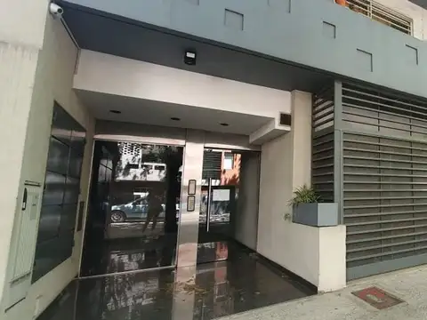 VENTA MONOAMBIENTE AL FRENTE/BALCON  PARQUE CHAS