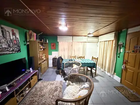 Casa 4 ambientes con 1 baño