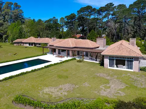 Casa en Venta en San Rafael, USD 3.800.000