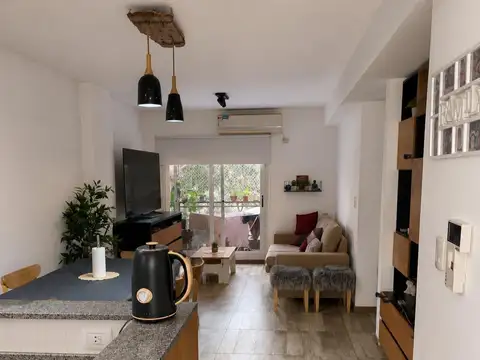 Venta | Depto 2 Dorm | Con Cochera | Santiago 1036 3°A | Rosario
