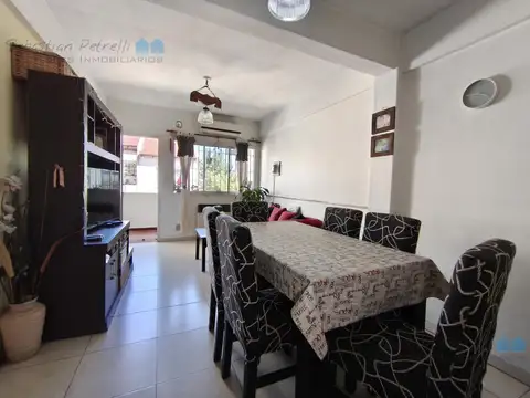 Departamento 3 amb. c/ terraza propia, baulera y parrilla