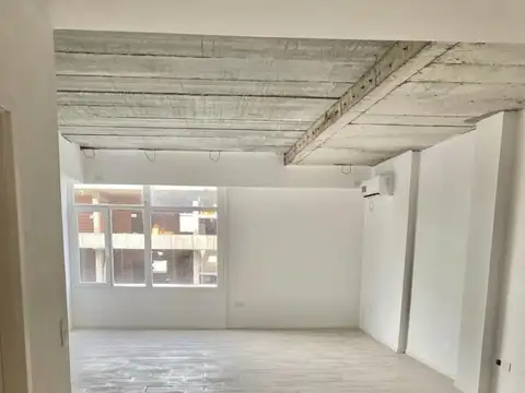 Oficina en Venta en Tigre Centro, USD 84.900