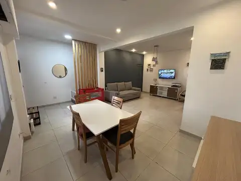 Venta Casa 3 amb con terraza quincho y parrilla en Banfield