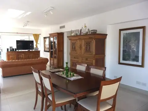 Departamento en Alquiler de 4 ambientes