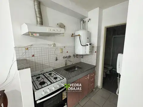 Ituizango 500, Piso 1°