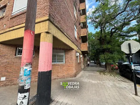 Ituizango 500, Piso 1°