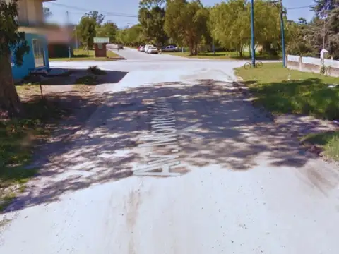 Terreno en Venta 20  mts Fondo