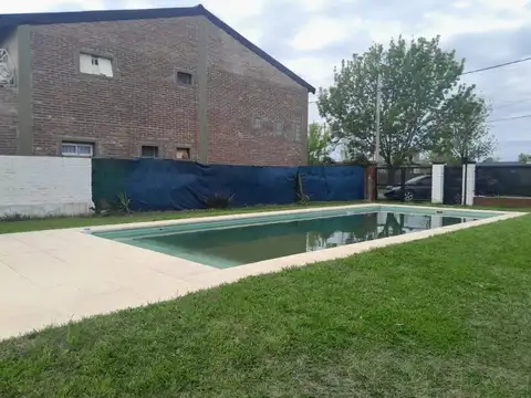 PUNTA CHACRA- ALQUILER TEMPORARIO EN ROLDAN- CASA CON PILETA Y PARRILLERO