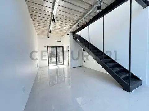 489 Esquina 18 , Piso 0