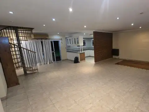 Oportunidad Venta Casa, Bº La Arboleda ,Garín