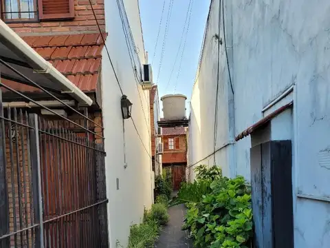 Depto Tipo Casa en Alquiler en Ramos Mejía Sur, $ 780.000