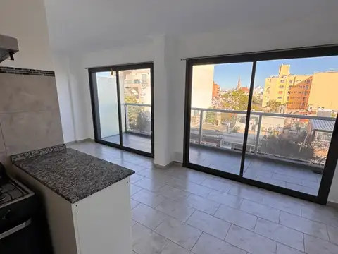 Departamento amplio 1 dormitorio c/ balcón