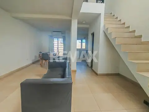 Depto Tipo Casa en Venta de 4 dormitorios