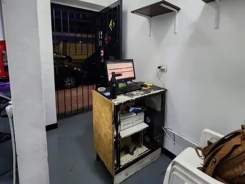 Local en Venta 40 años