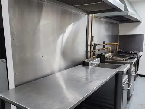 Ramón Falcón al 1500