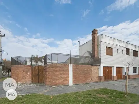Alquiler | Casa 3 Dormitorios - Garay 2000 - España y Hospitales Rosario