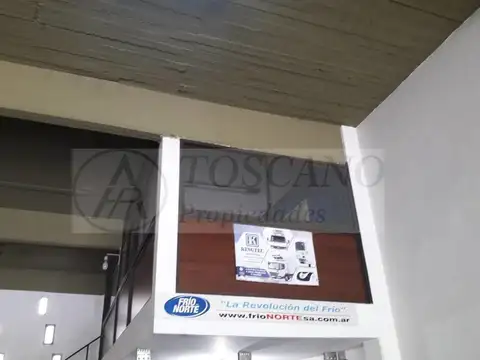 VENDO O PERMUTO EXCELENTE GALPON EN PARQUE AVELLANEDA