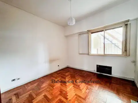 Depto Tipo Casa 4 ambientes con 2 baños