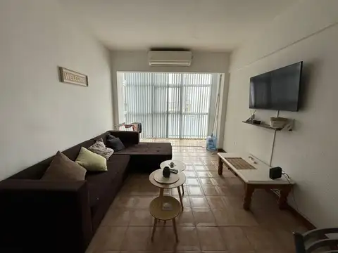 Depto. 3 amb Centro Comercial Guemes