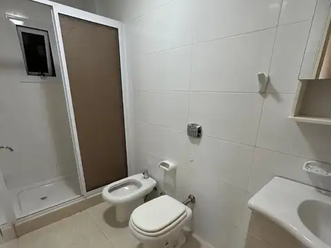 Departamento 4 ambientes con 3 baños