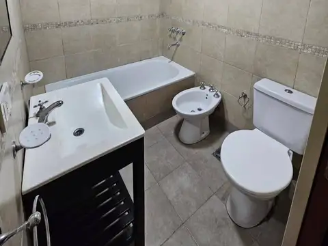 Departamento en Alquiler en La Plata, $ 400.000