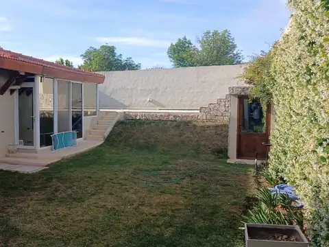 Casa en Alquiler en General Roca, $ 2.000.000