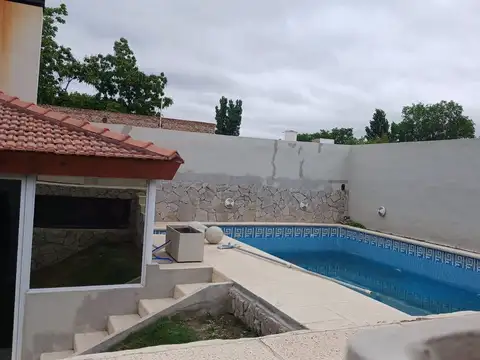 Bartolomé Mitre 1600