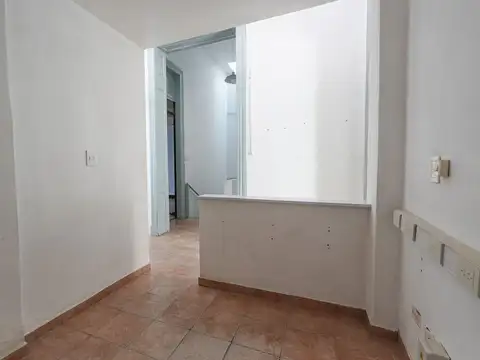 Depto Tipo Casa en Venta 50 años
