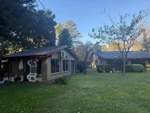 CASA QUINTA CON AMPLIO PARQUE ARBOLADO EN GENERAL RODRÍGUEZ