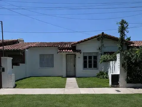VENTA PH TIPO CASA 3 AMB CON PARQUE CIUDAD JARDIN