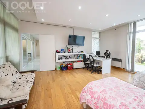 Casa en Barrio Privado -Aires del Llano-