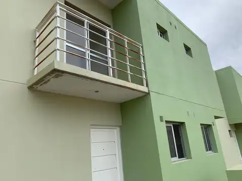 Departamento 3 ambientes con 2 baños