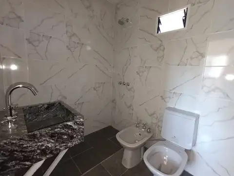 Casa en Venta en San Nicolas De Los Arroyos, USD 45.000