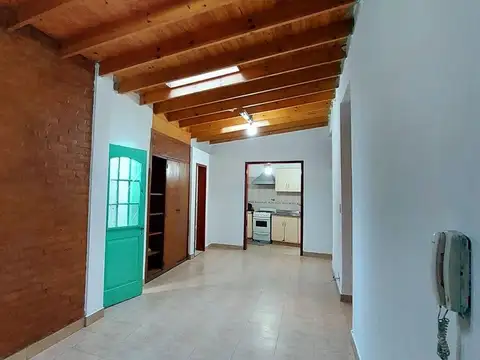 CASA LOTE PROPIO Y DOS VIVIENDAS EN NUEVA POMPEYA