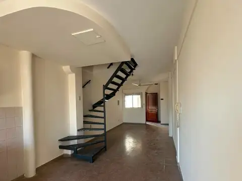 PELLEGRINI 1600, Piso 3