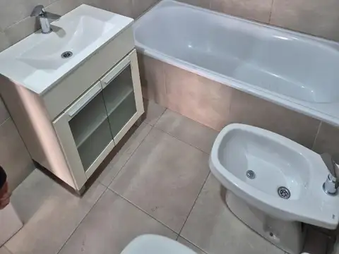 Venta 1ambiente Muy Luminoso Excelente Ubicación con Cochera