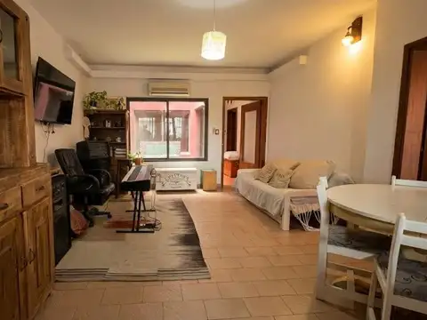 Depto Tipo Casa 4 ambientes con 1 baño