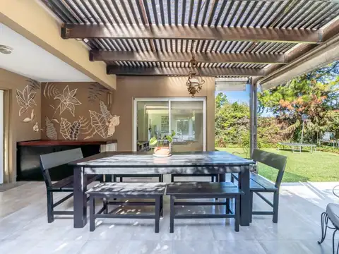 Casa en Venta de 5 dormitorios