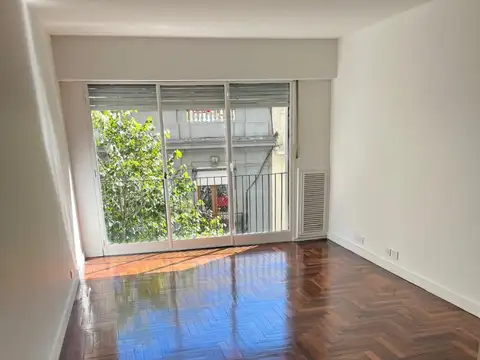 Rodríguez Peña 1700