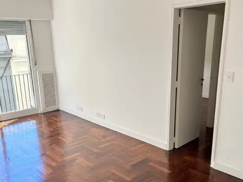 Departamento en Alquiler de 4 ambientes