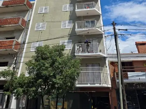 Exc depto dos dor alq gge opcional Av Sarmiento al 700
